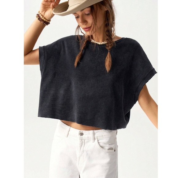 Black Cotton Oversized Cropped Muscle Tee Shirt Raw Hem and Inside Out Stitches - Picture 8 of 11